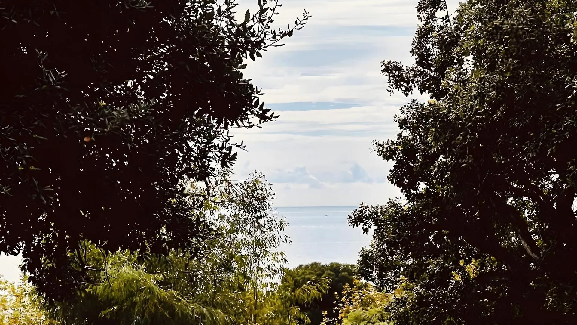 Sunset Lodge Saint-Raphael  France